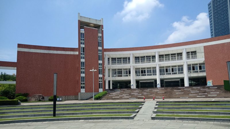 深圳电阻定制加工厂：揭秘电阻定制加工的奥秘